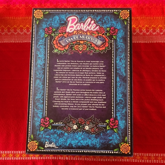 NWT 🩷 2022 Dia de los Muertos Barbie - Picture 3 of 4